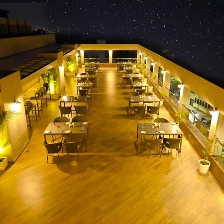 The Jagat Hotel And Spa אודייפור מראה חיצוני תמונה