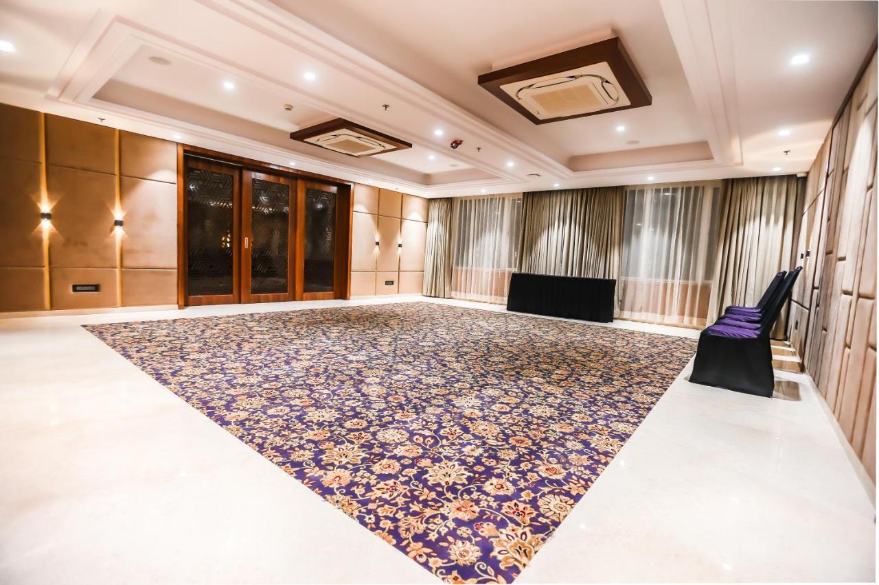 The Jagat Hotel And Spa אודייפור מראה חיצוני תמונה
