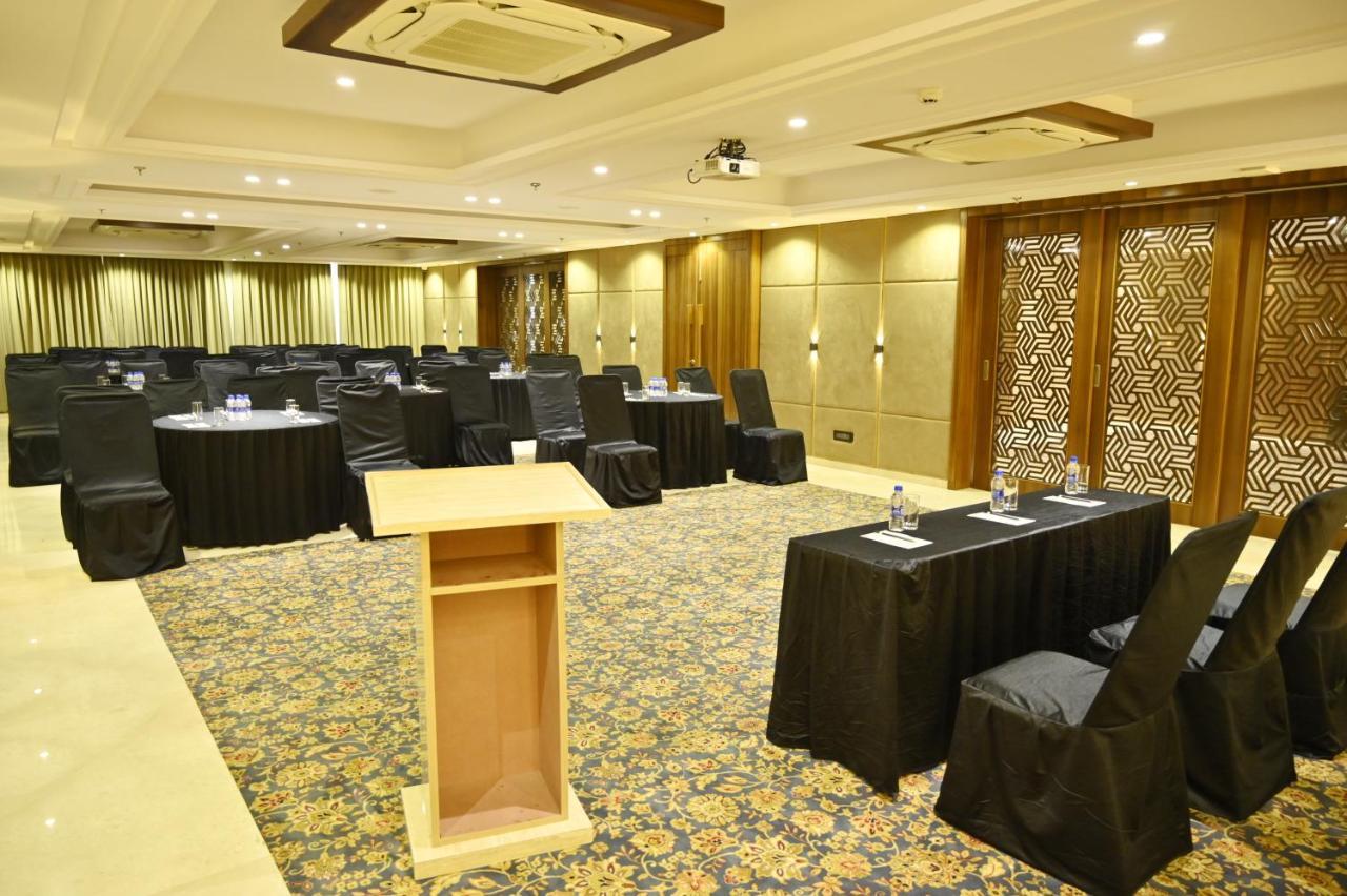 The Jagat Hotel And Spa אודייפור מראה חיצוני תמונה