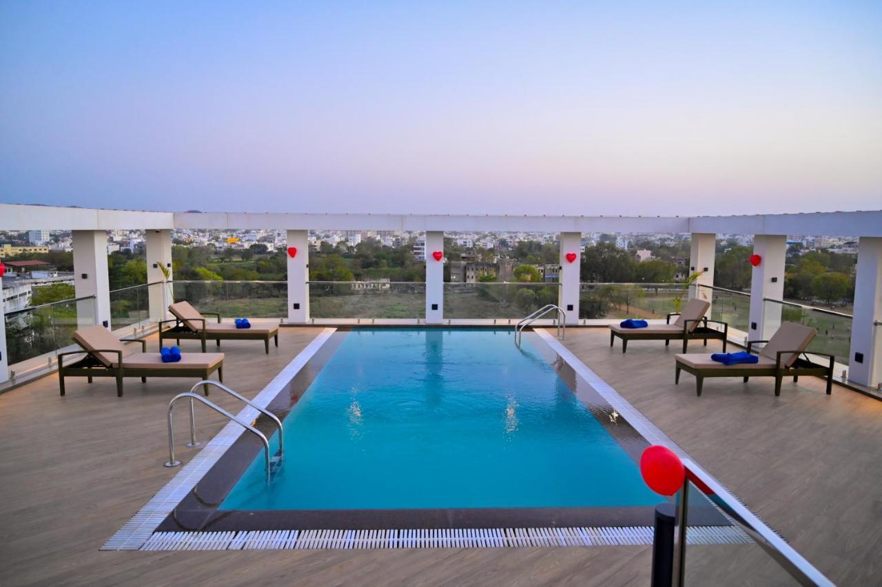 The Jagat Hotel And Spa אודייפור מראה חיצוני תמונה