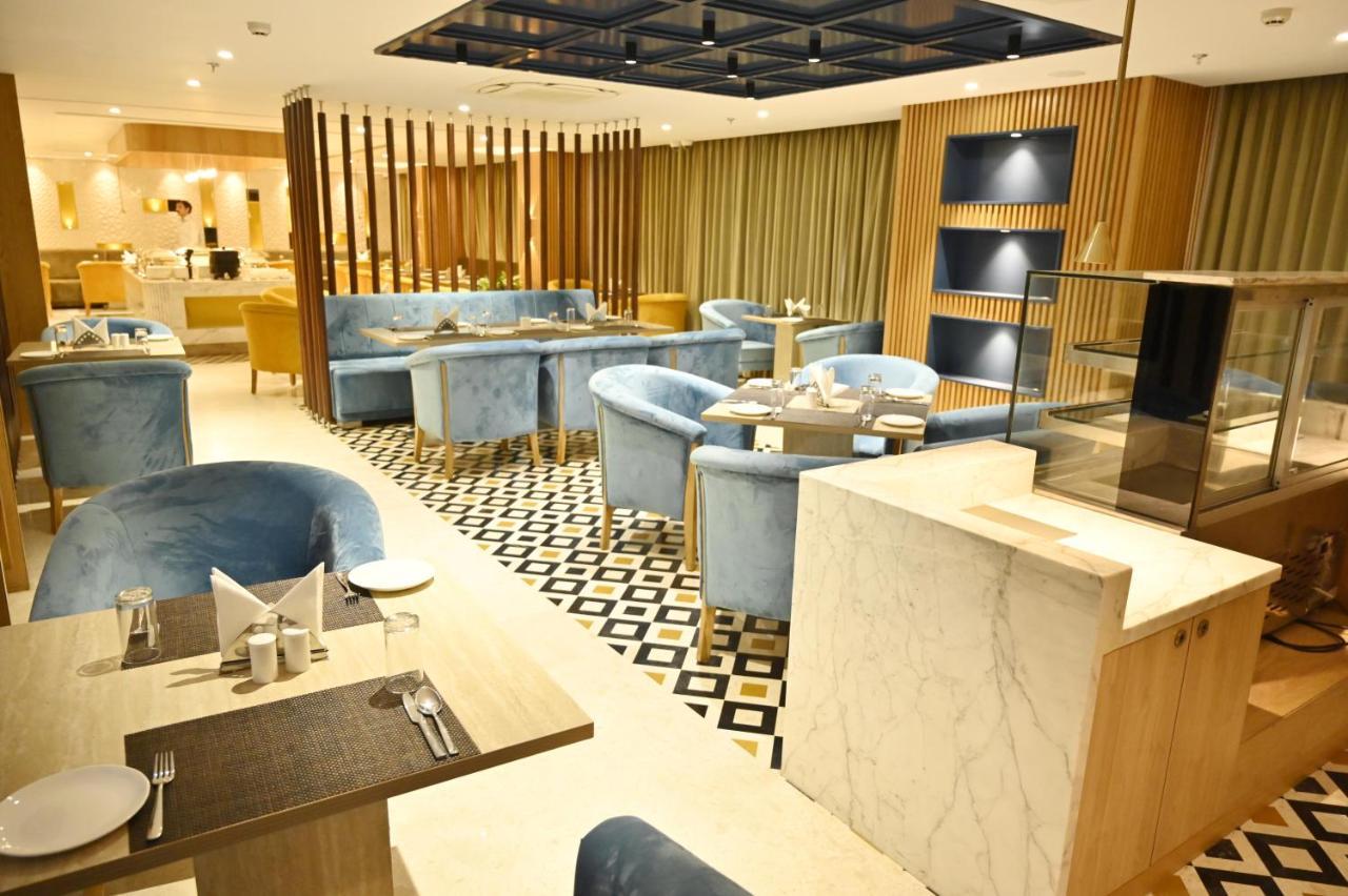 The Jagat Hotel And Spa אודייפור מראה חיצוני תמונה