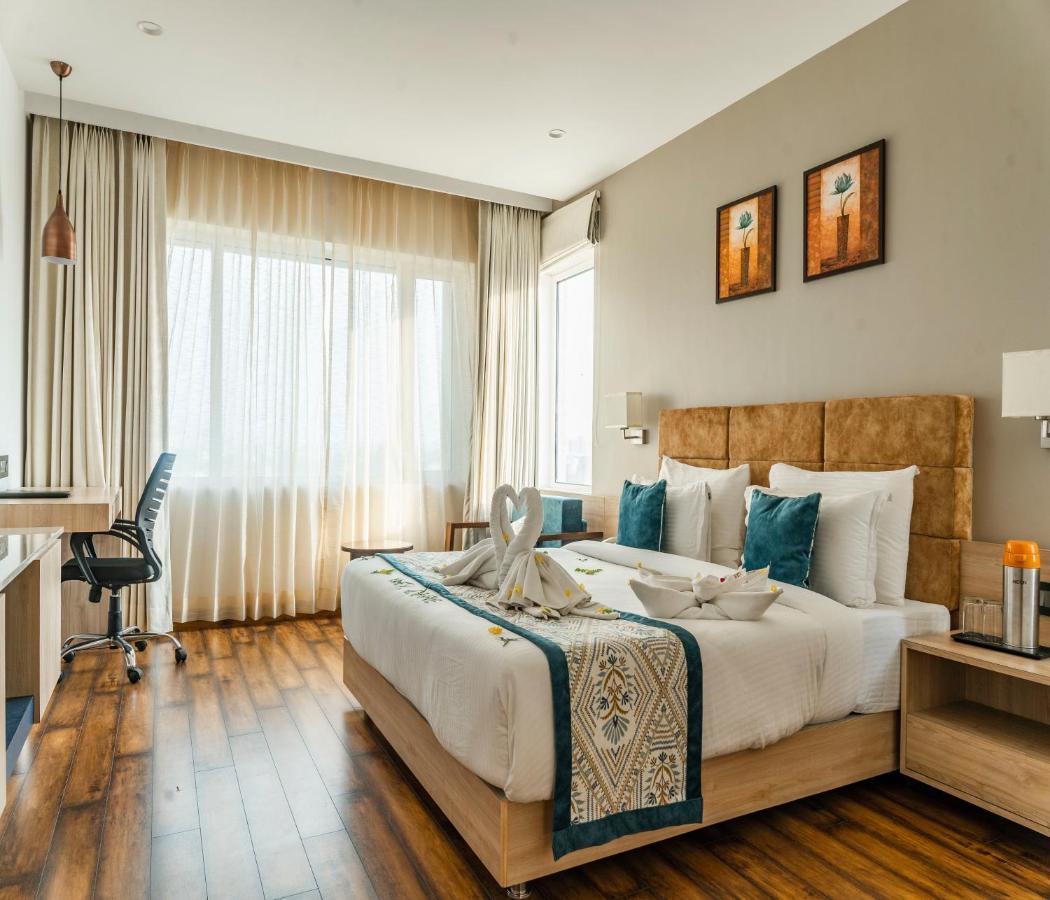 The Jagat Hotel And Spa אודייפור מראה חיצוני תמונה