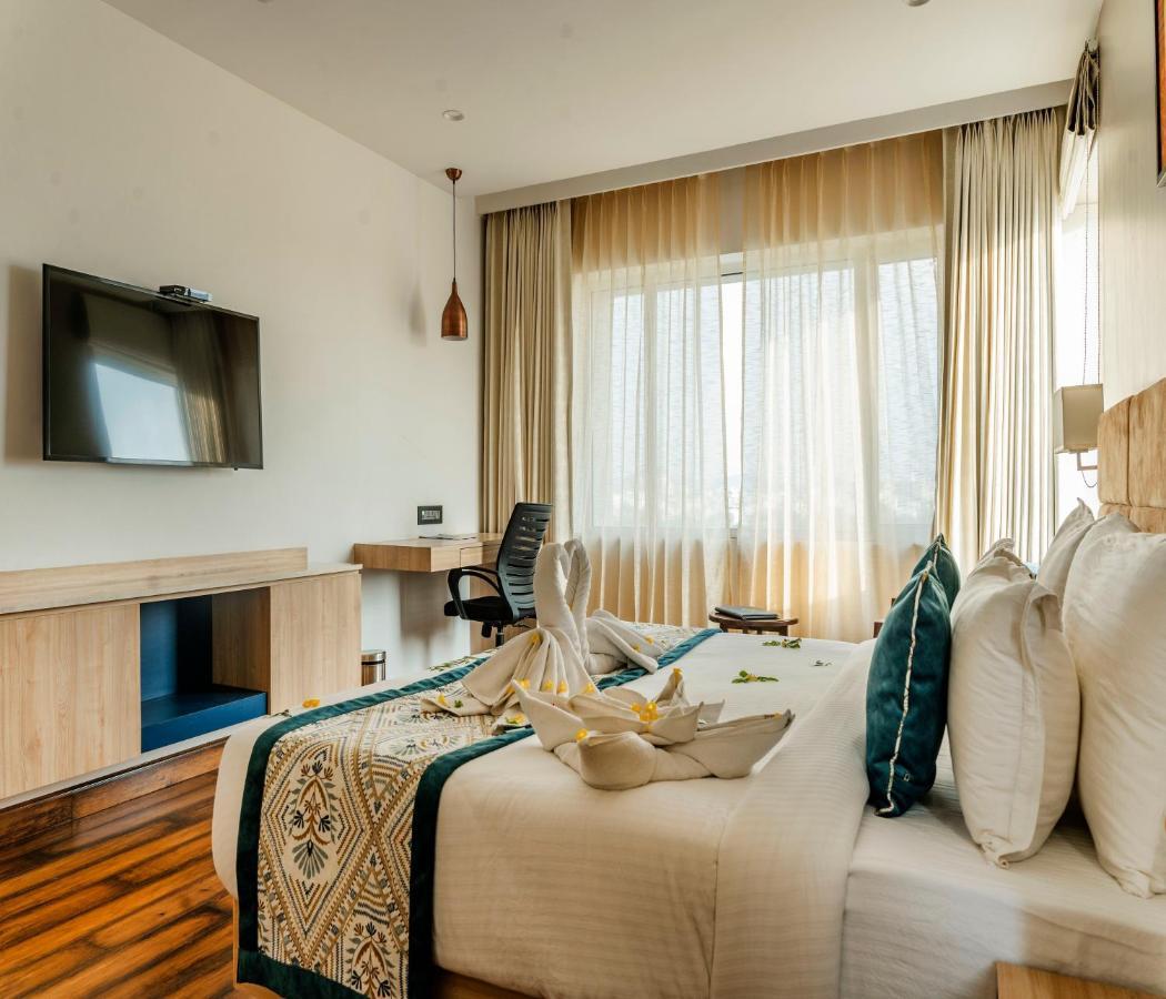 The Jagat Hotel And Spa אודייפור מראה חיצוני תמונה